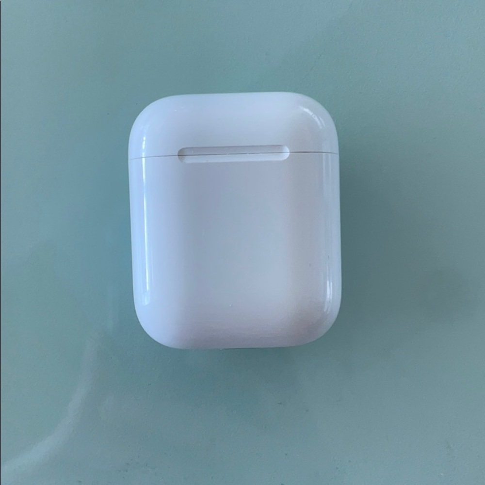 Airpod charging case